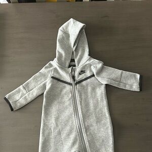 Nike Sportswear Baby Tech Fleece Full-zip Coverall